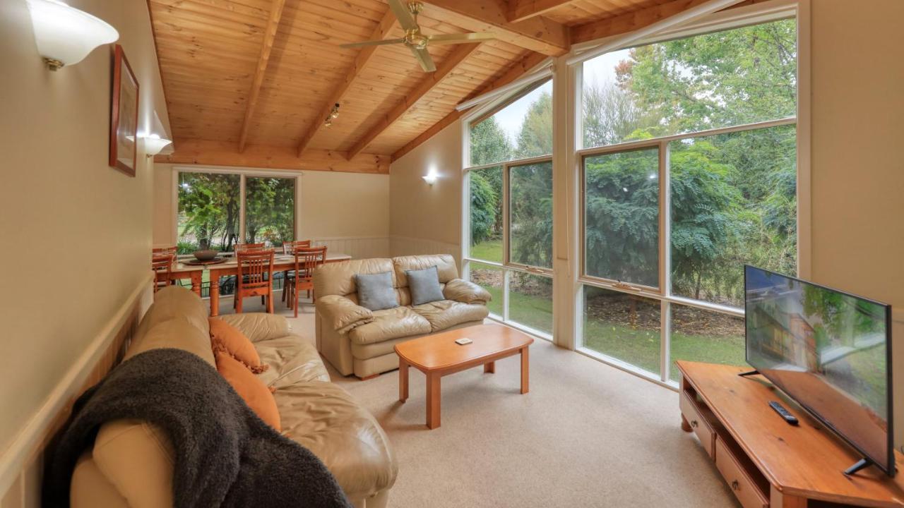 Beechworth Cedar Cottages Exterior photo